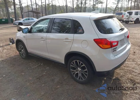 2017 Mitsubishi Outlander Sport 2.0 Le z USA, uszkodzony, nr VIN JA4AR3AU3HZ066847